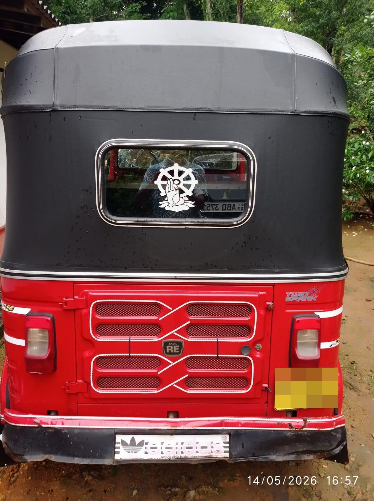 Bajaj Three Wheel 2019 - பயன்படுத்தப்பட்டது முச்சக்கர வண்டி sale in Sri Lanka - patpat.lk