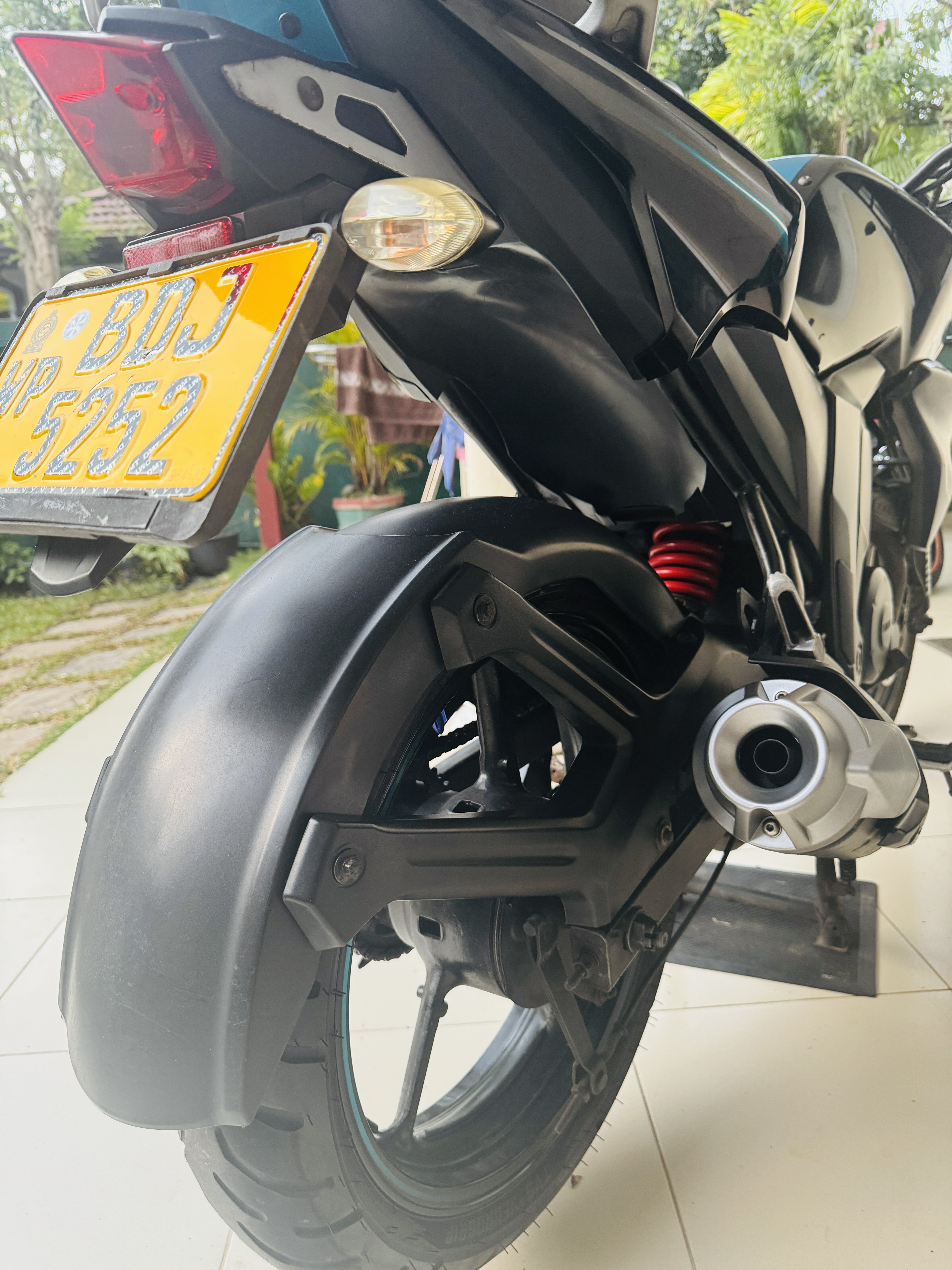 Yamaha FZ 2016 - Used Bike sale in Sri Lanka - patpat.lk