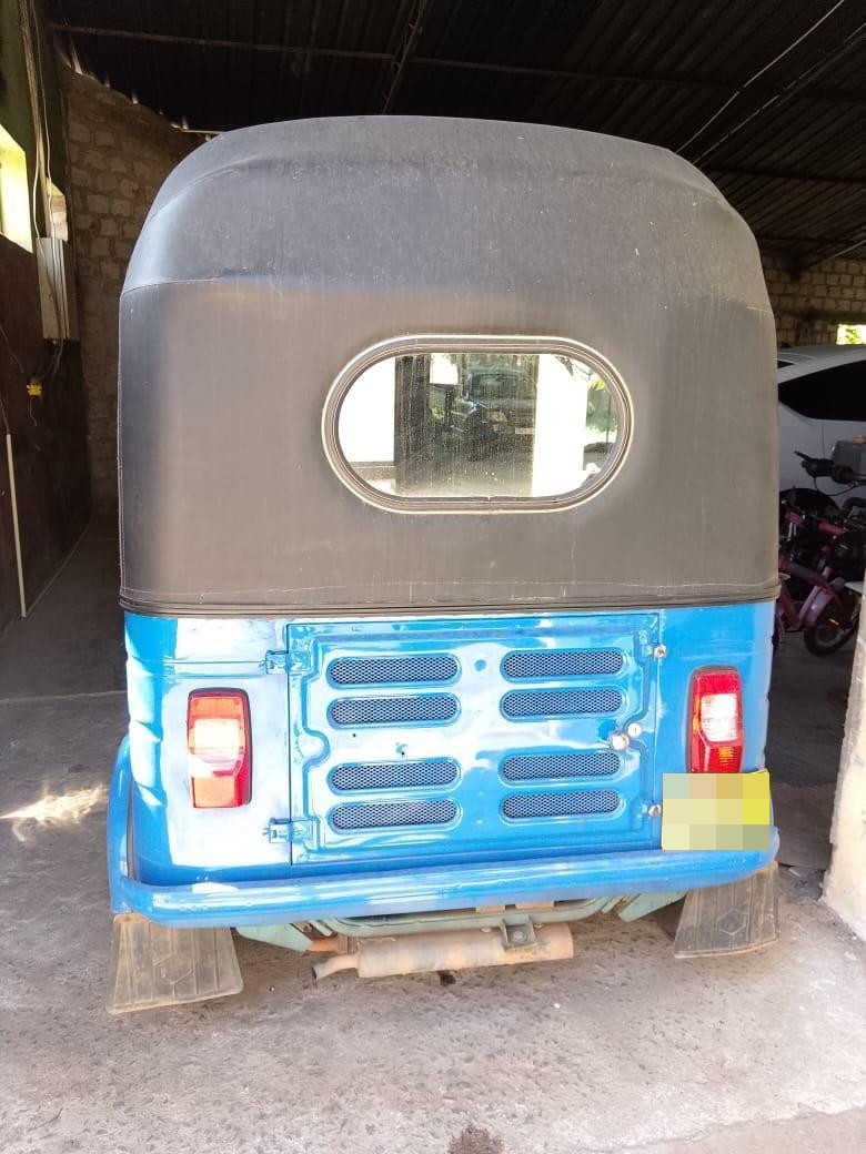 Bajaj TRICS 2013 - භාවිතා කරන ලද ත්‍රිරෝද රථය sale in Sri Lanka - patpat.lk