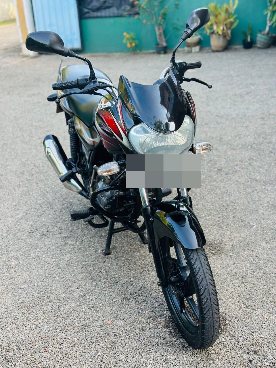 Advertisement image 3