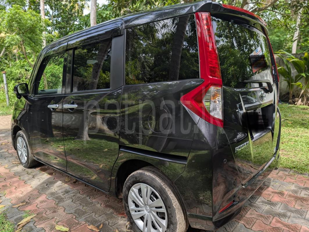 Toyota Roomy 2024 - නැවත සකස් කල වෑන් රථය sale in Sri Lanka - patpat.lk
