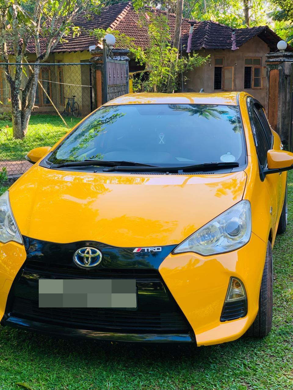 Toyota Aqua 2014 - Used Car sale in Sri Lanka - patpat.lk