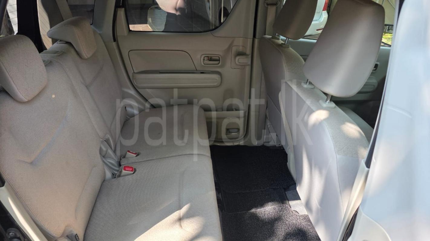 Suzuki Wagon R 2017 - பயன்படுத்தப்பட்டது கார் sale in Sri Lanka - patpat.lk