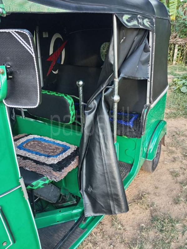 Advertisement image 6