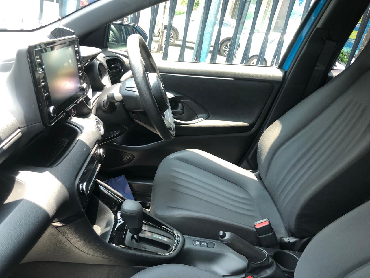 Toyota Yaris 2023 - சான்றளிக்கப்பட்டது கார் sale in Sri Lanka - patpat.lk