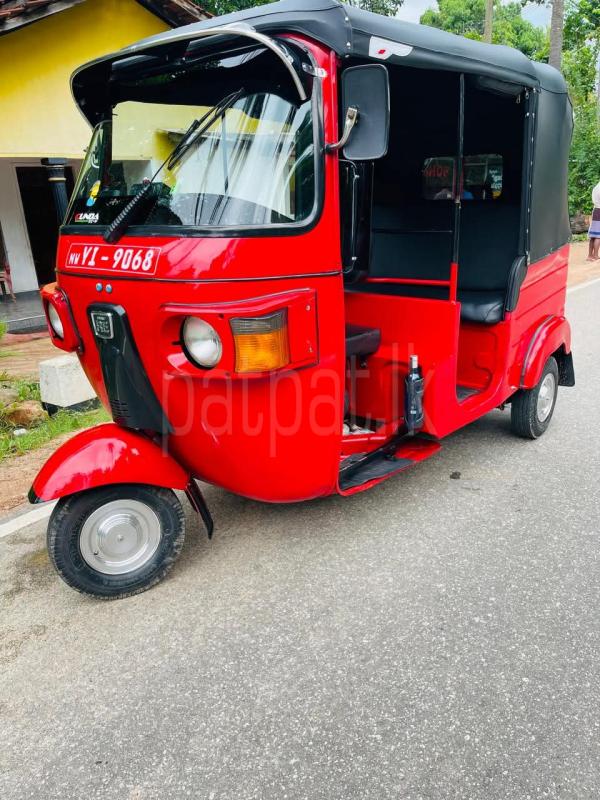 Bajaj 4 stroke 2011 - Used Three wheeler sale in Sri Lanka - patpat.lk