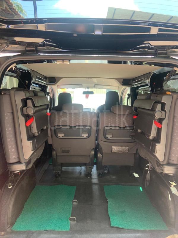 Nissan NV200 2015 - භාවිතා කරන ලද වෑන් රථය sale in Sri Lanka - patpat.lk
