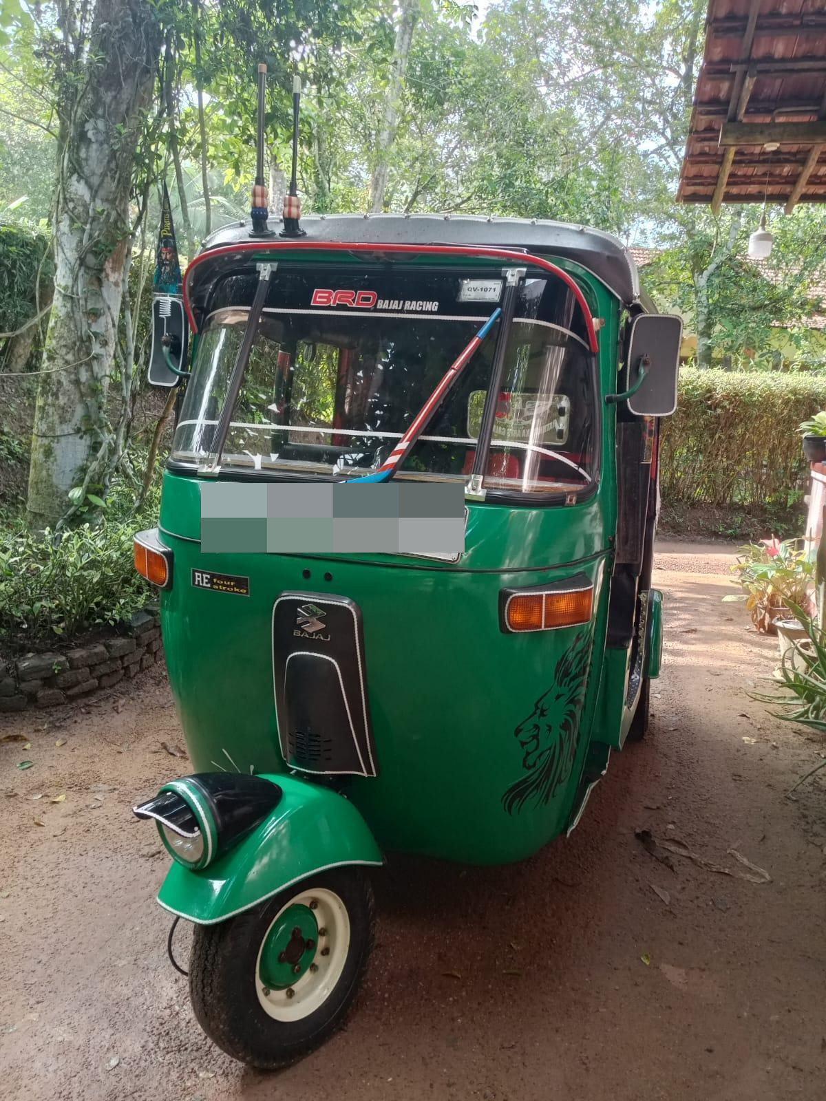 Bajaj 2 stroke 2009 - Used Three wheeler sale in Sri Lanka - patpat.lk