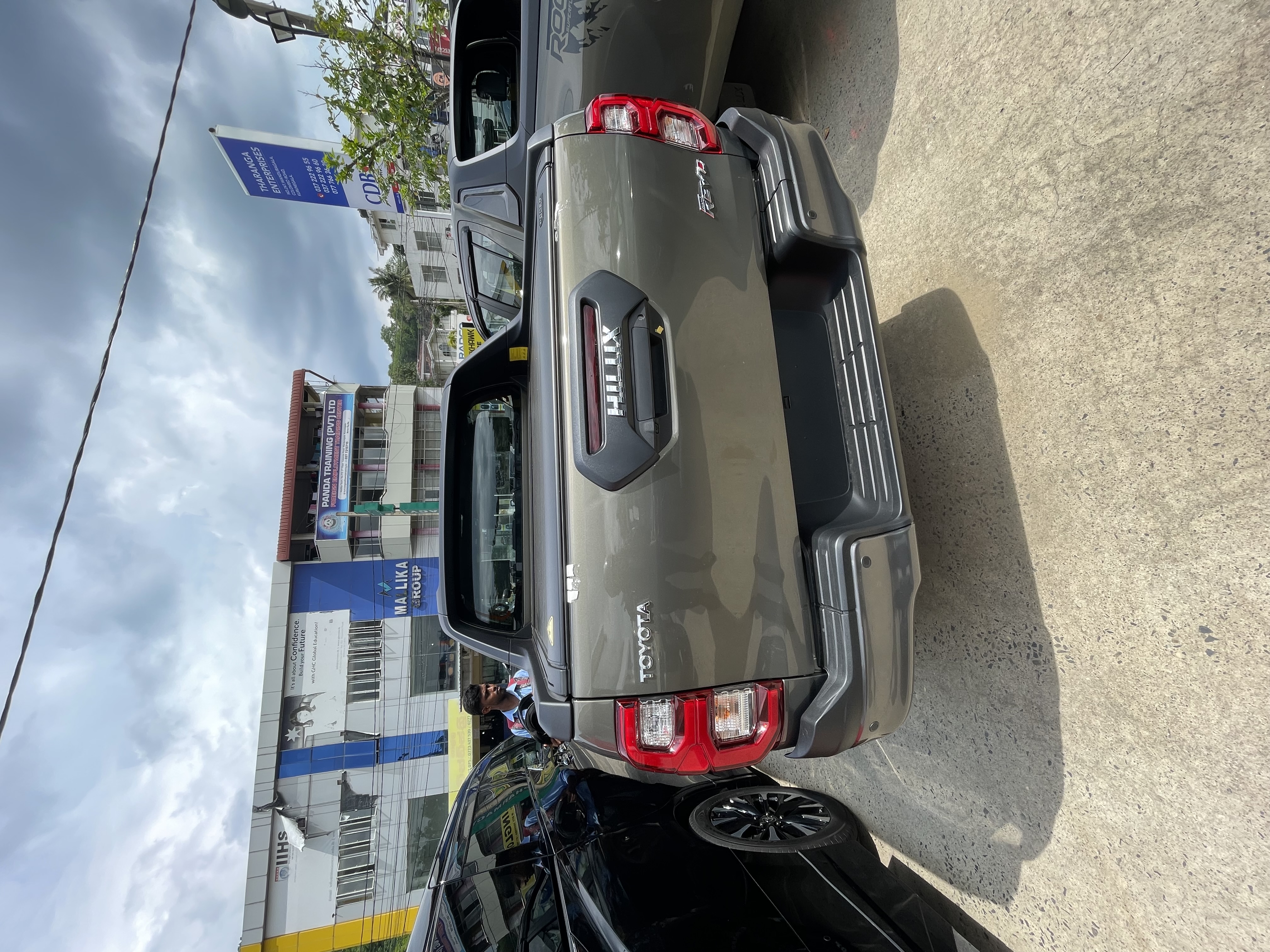 Toyota Hilux 2025 - අලුත් භාණ්ඩ ප්‍රවාහන sale in Sri Lanka - patpat.lk