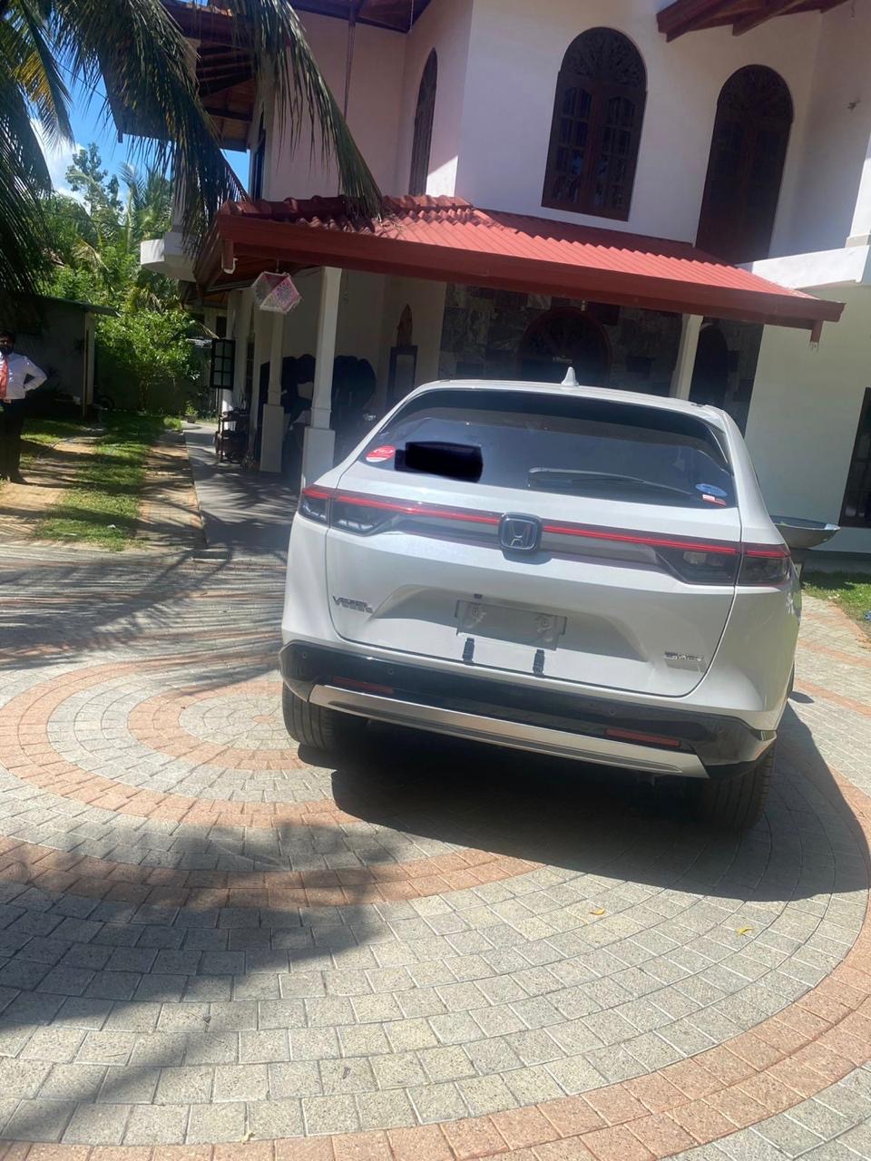 Honda Vezel 2023 - Used SUV sale in Sri Lanka - patpat.lk