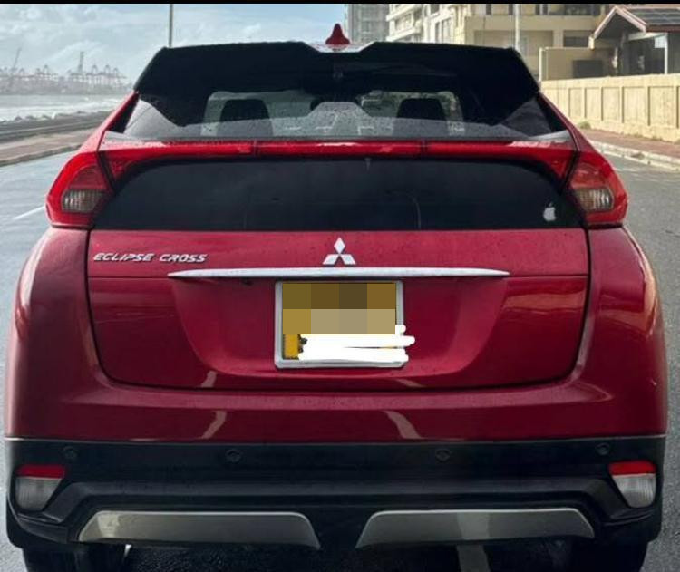 Mitsubishi Eclipse Cross 2015 - Used SUV sale in Sri Lanka - patpat.lk