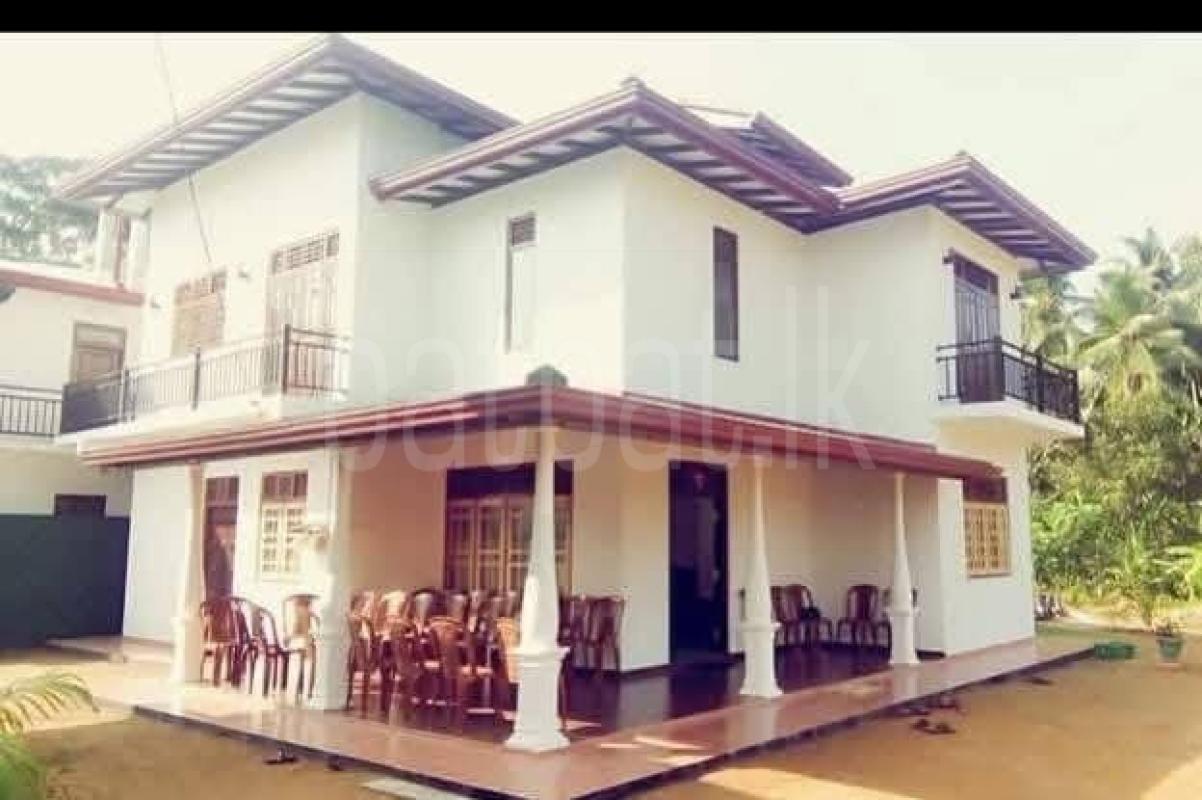House for Sale in Karapitiya ads-image-1
