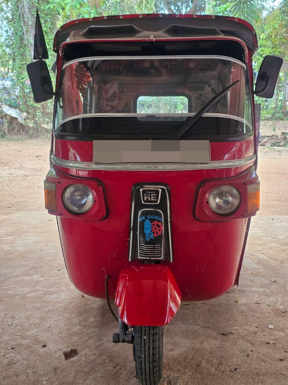 Bajaj Three Wheel 2012 ads-image-1