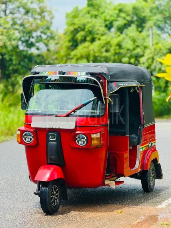 Bajaj Three Wheel 2013 - பயன்படுத்தப்பட்டது முச்சக்கர வண்டி sale in Sri Lanka - patpat.lk