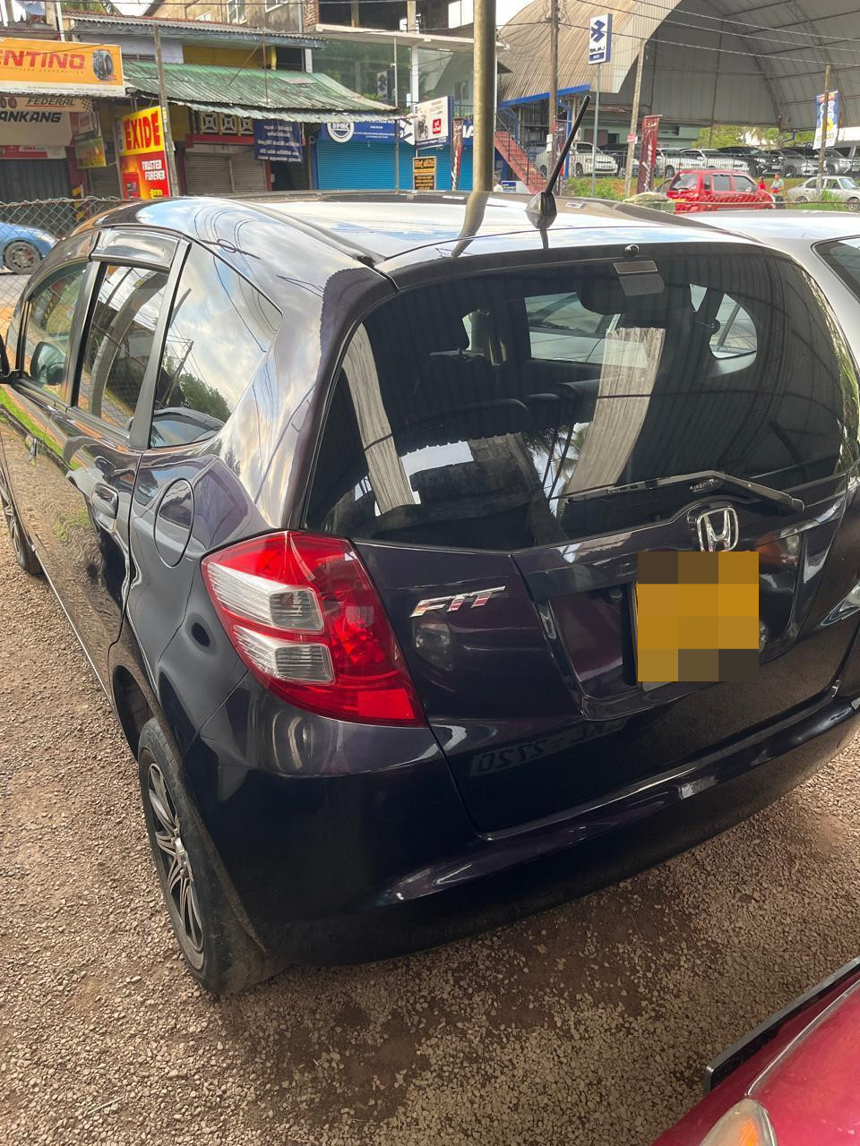 Honda Fit 2010 - பயன்படுத்தப்பட்டது கார் sale in Sri Lanka - patpat.lk