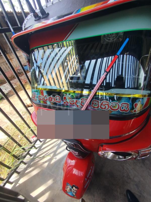 Bajaj Three Wheel 2011 - Used Three wheeler sale in Sri Lanka - patpat.lk
