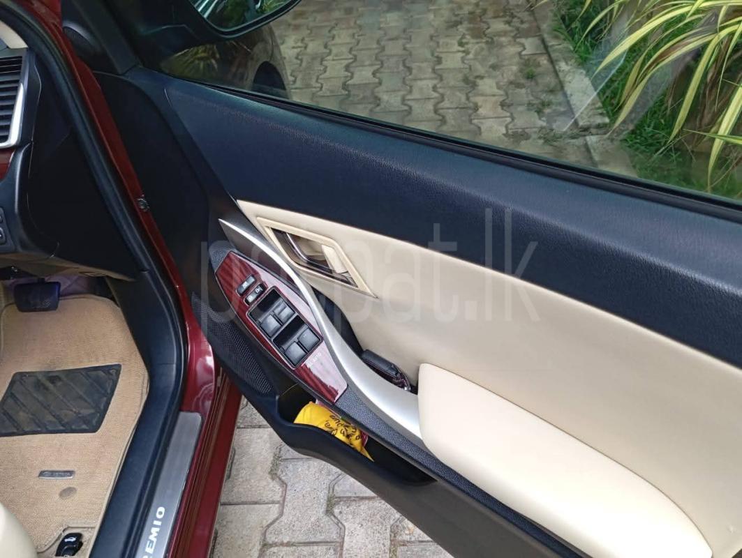 Advertisement image 6