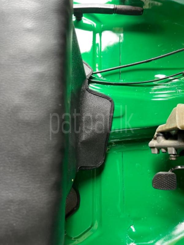 Bajaj Three Wheel 2015 - பயன்படுத்தப்பட்டது முச்சக்கர வண்டி sale in Sri Lanka - patpat.lk