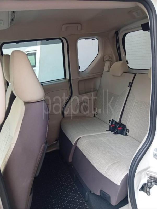 Advertisement image 6