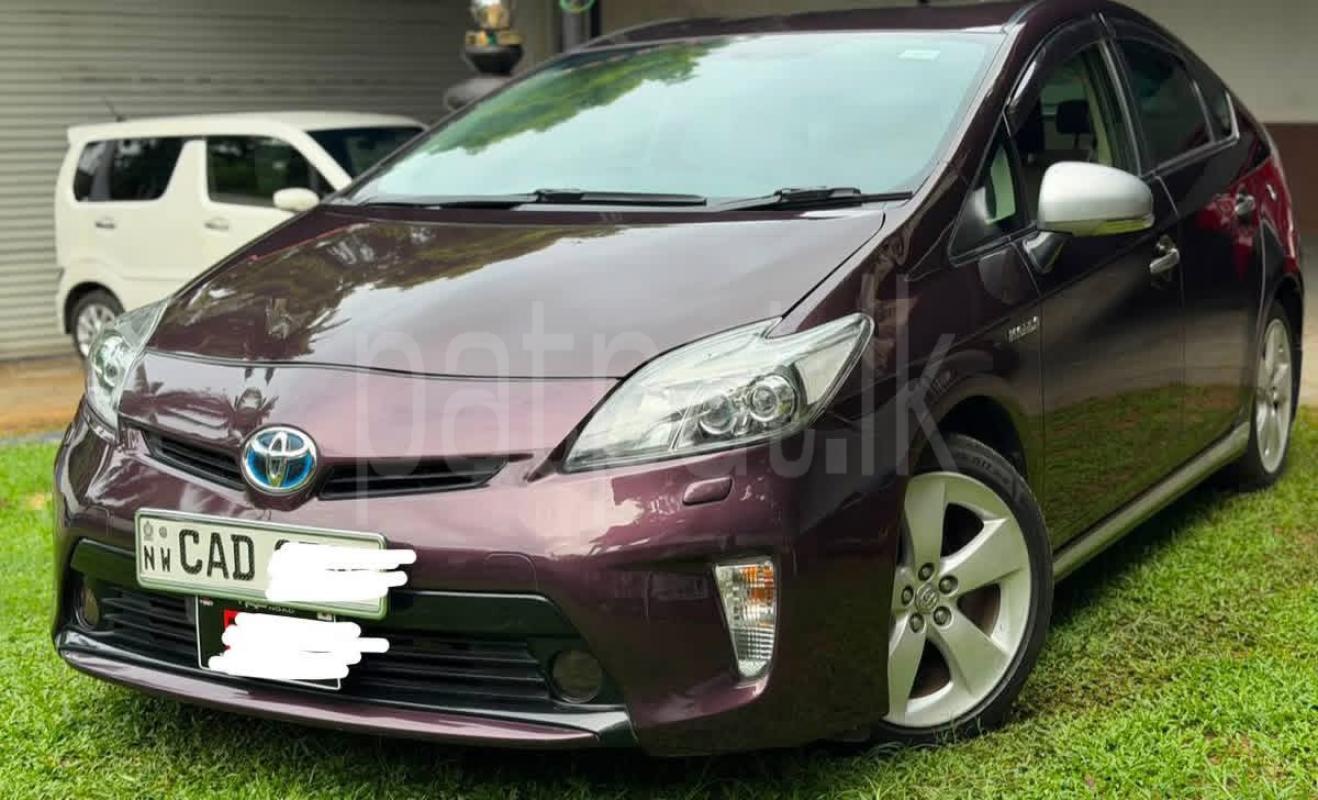 Toyota Prius 2013 - Used Car sale in Sri Lanka - patpat.lk