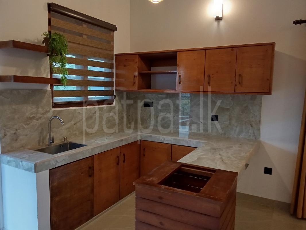 Room for Rent in Kadawatha