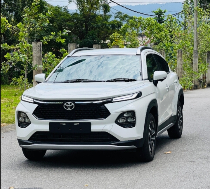 Toyota Urban Cruiser Taisor 2026 ads-image-1
