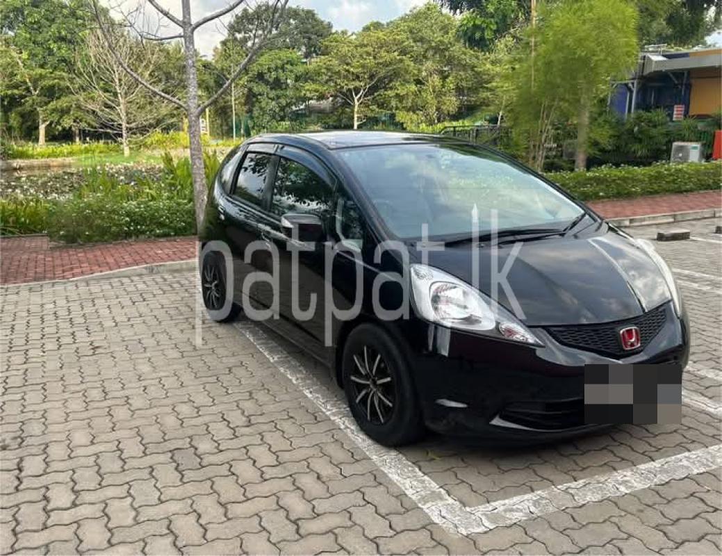 Advertisement image 3