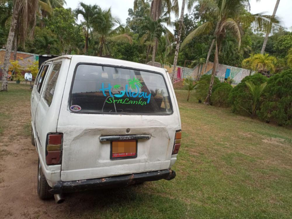 Nissan Vanette 1984 - Used Van sale in Sri Lanka - patpat.lk