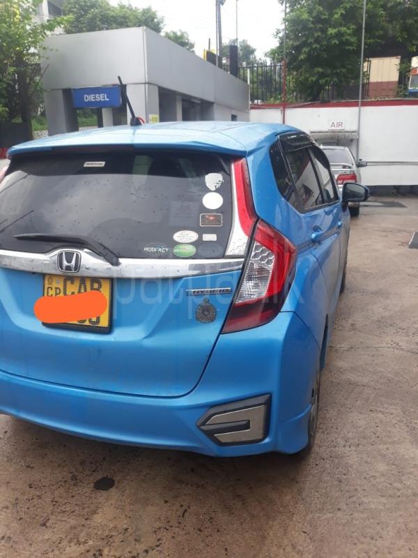 Honda Fit 2013 - பயன்படுத்தப்பட்டது கார் sale in Sri Lanka - patpat.lk