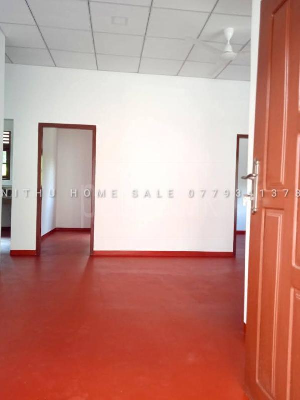 House for Sale in Naranwala