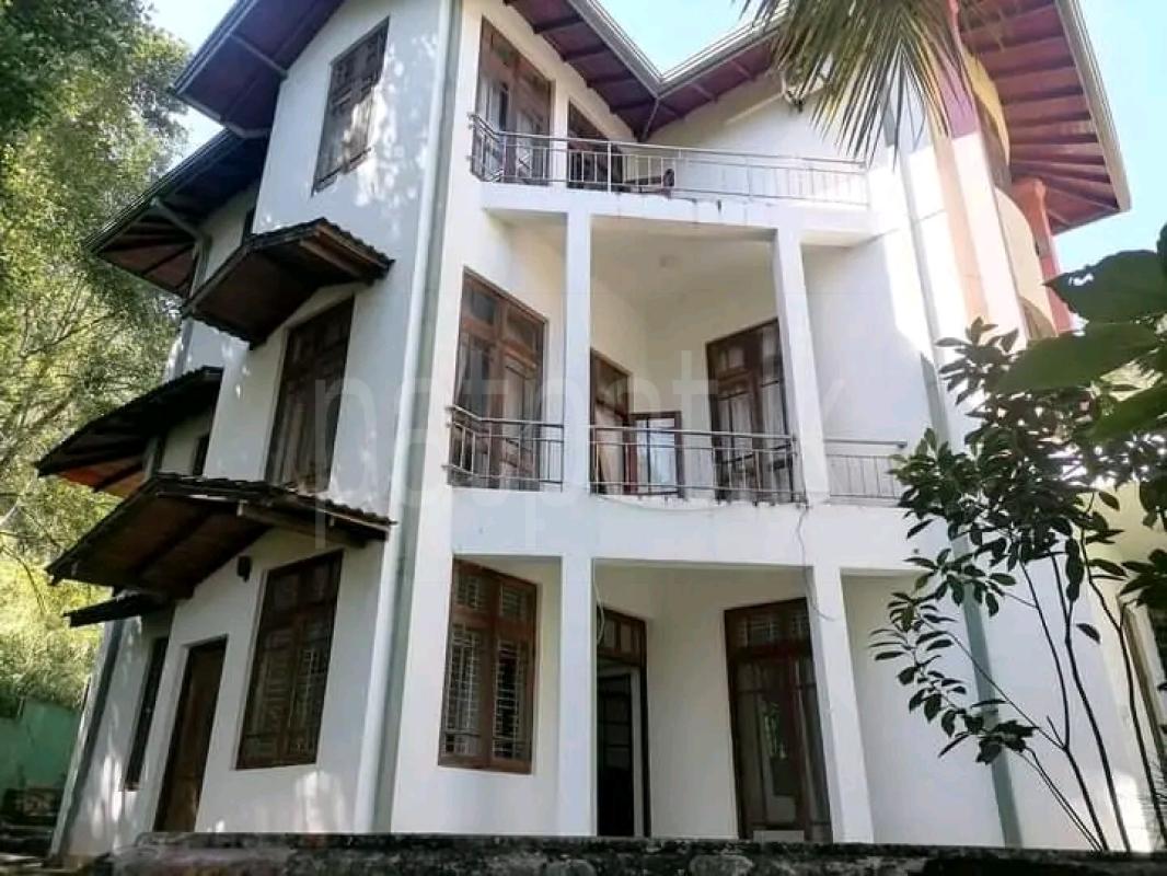 House for Sale in Hantane