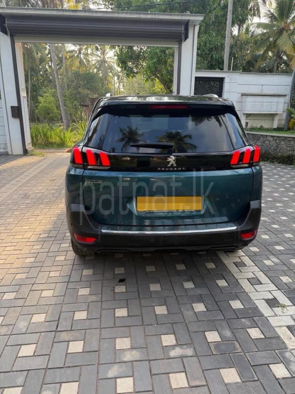 Advertisement image 6