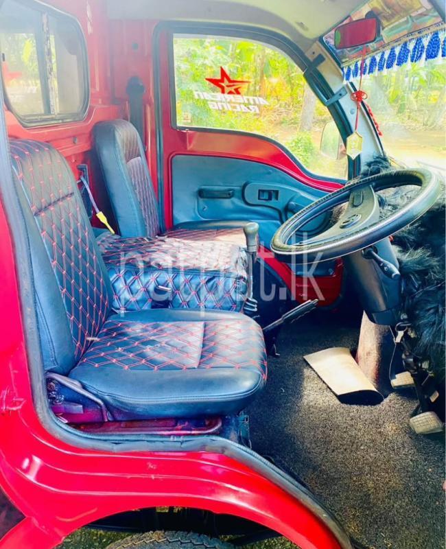 Advertisement image 4