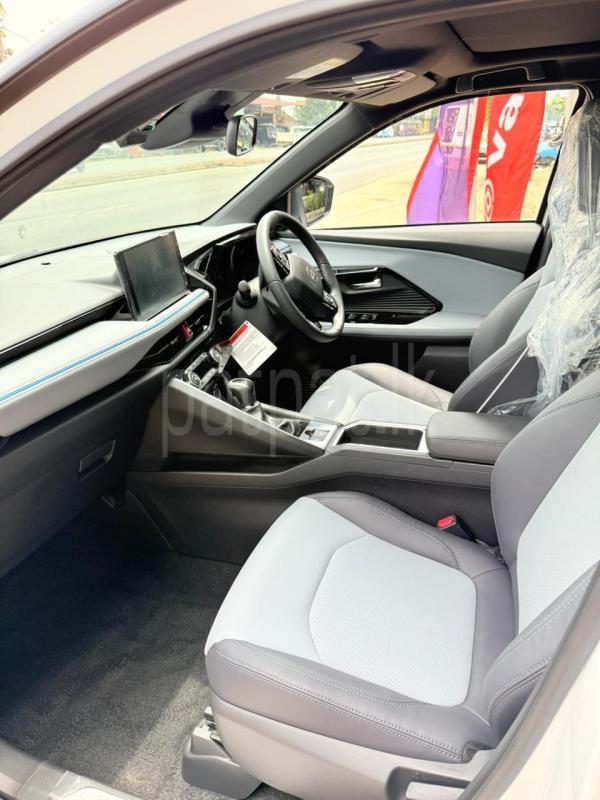 Advertisement image 6