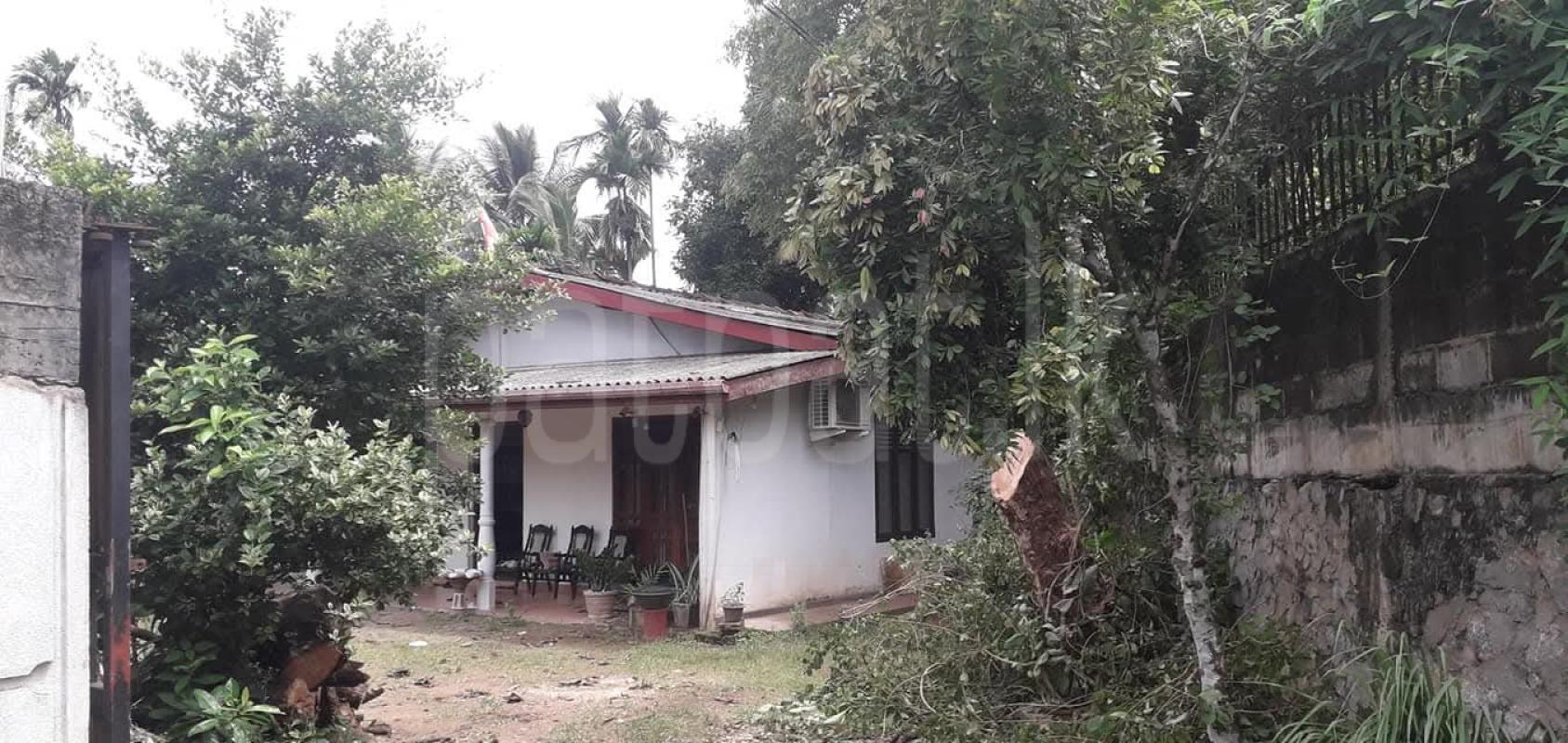 Residential Land for Sale in Athurugiriya