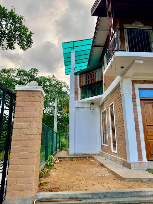 House for Sale in Mawathagama