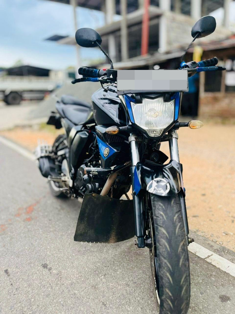 Yamaha FZ 2020 ads-image-1