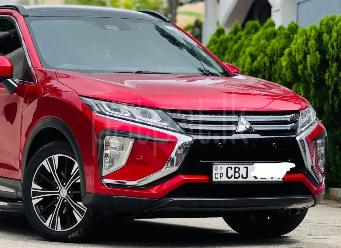 Mitsubishi Eclipse Cross 2018 - භාවිතා කරන ලද SUV රථය sale in Sri Lanka - patpat.lk