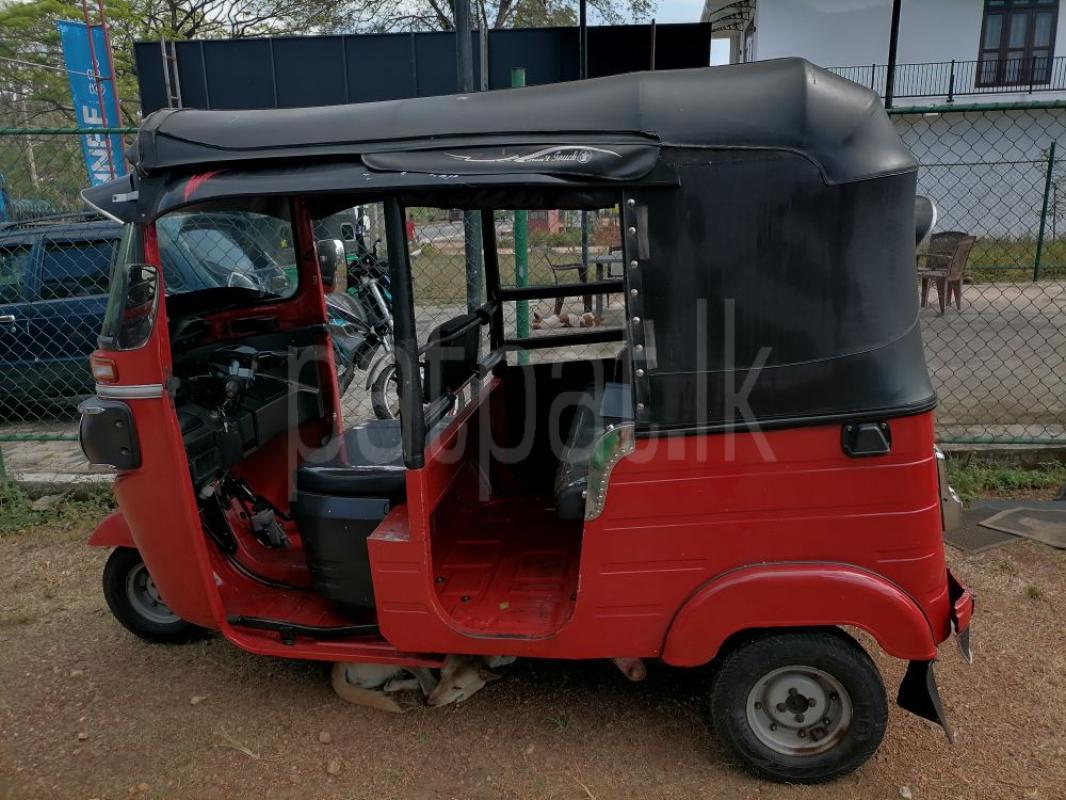 Bajaj Three Wheel 2019 - Used Three wheeler sale in Sri Lanka - patpat.lk