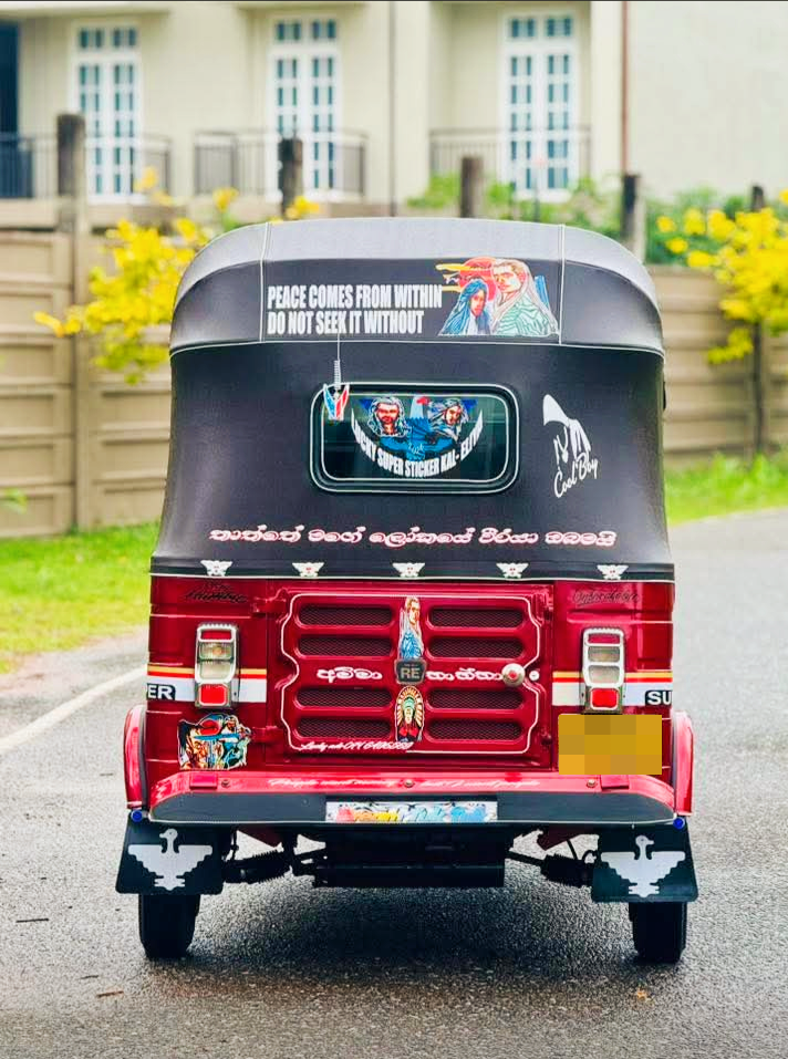 Bajaj Three Wheel 2014 - பயன்படுத்தப்பட்டது முச்சக்கர வண்டி sale in Sri Lanka - patpat.lk