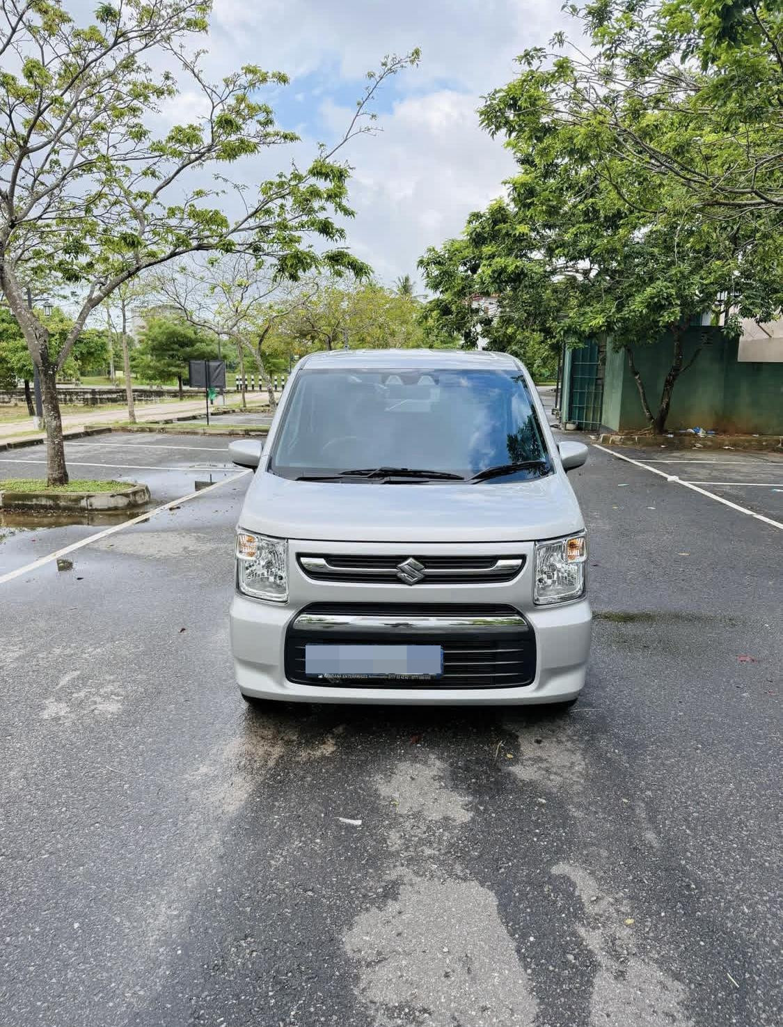 Suzuki Wagon R 2024 - பயன்படுத்தப்பட்டது கார் sale in Sri Lanka - patpat.lk