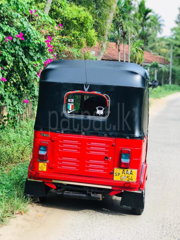 Bajaj Three Wheel 2012 - Used Three wheeler sale in Sri Lanka - patpat.lk