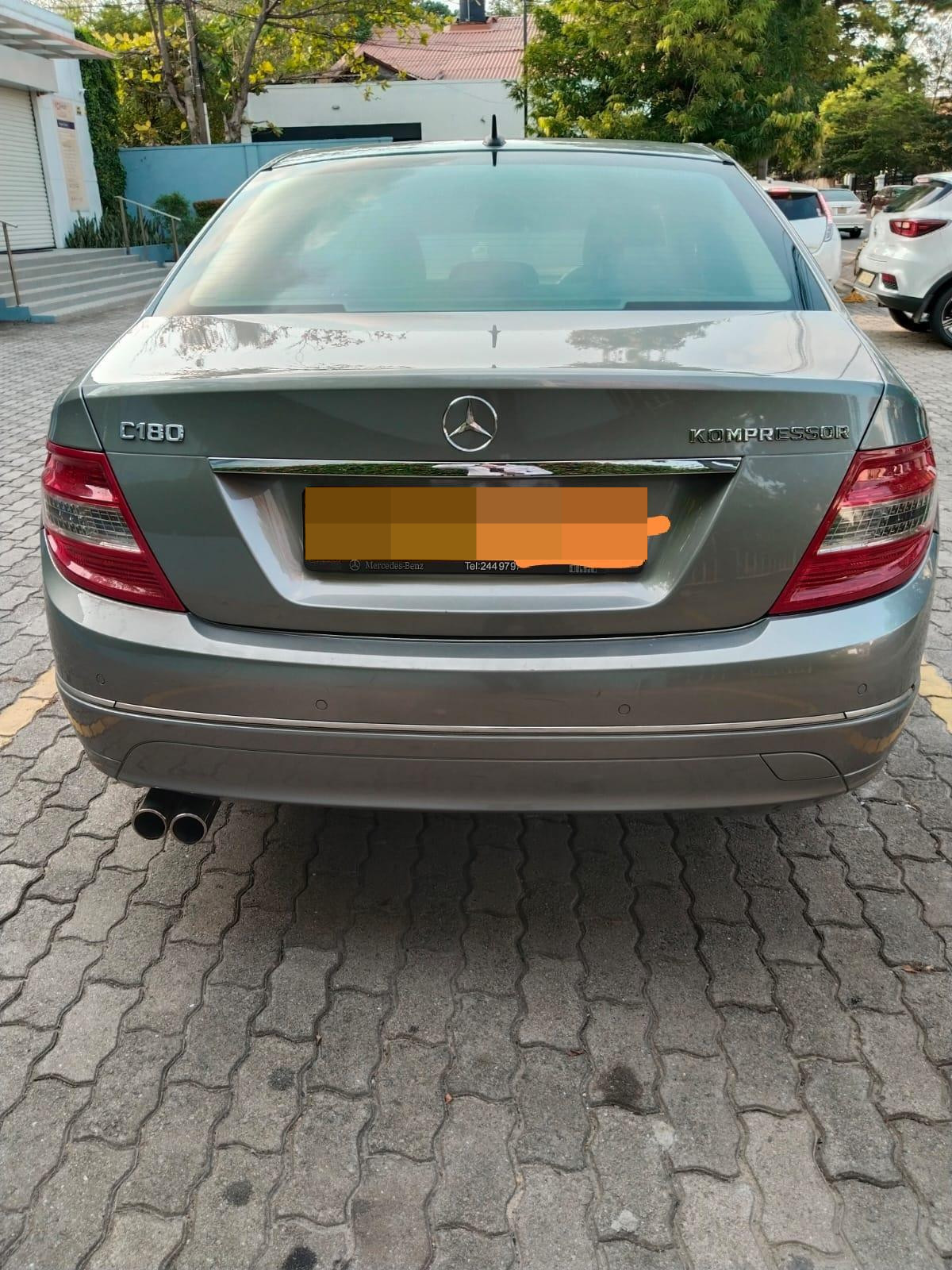 Mercedes Benz C Class 2010 - අලුත් කාර් sale in Sri Lanka - patpat.lk