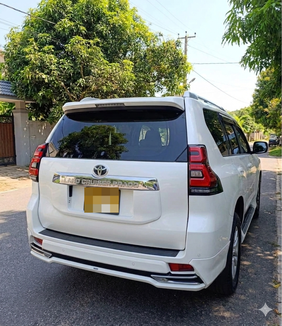 Toyota Land Cruiser Prado 2017 - Used SUV sale in Sri Lanka - patpat.lk