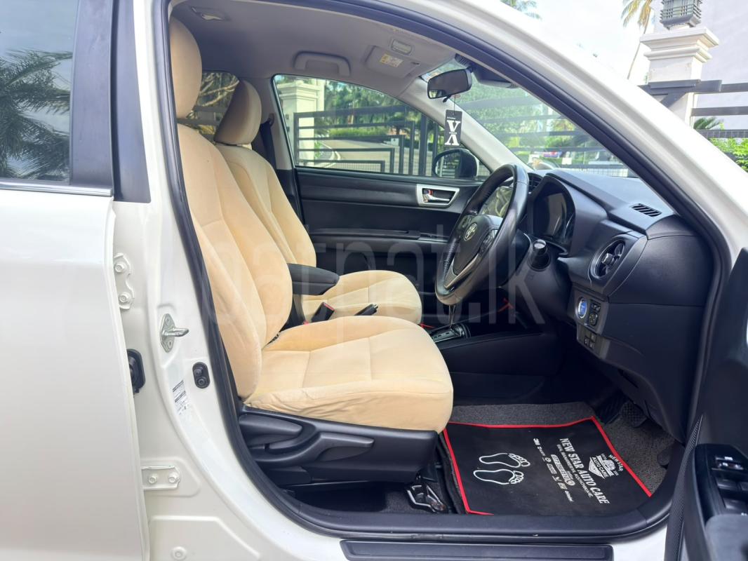 Toyota Axio 2015 - பயன்படுத்தப்பட்டது கார் sale in Sri Lanka - patpat.lk