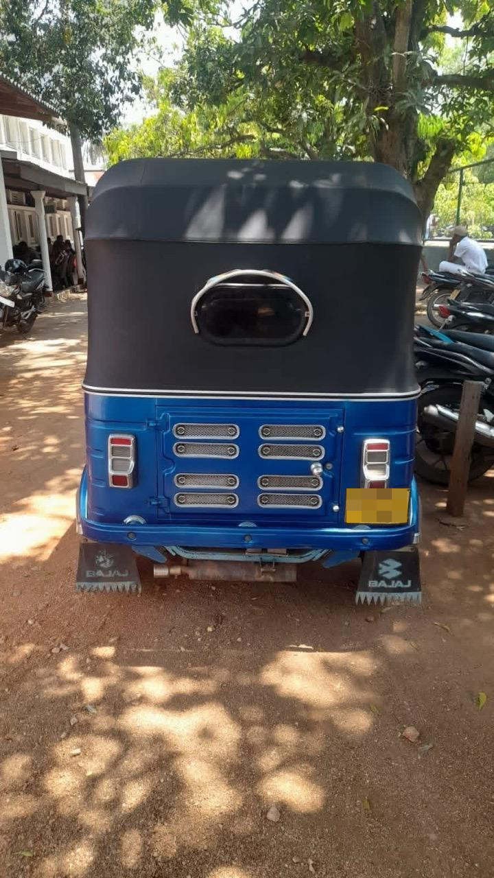 Bajaj Three Wheel 2001 - Used Three wheeler sale in Sri Lanka - patpat.lk