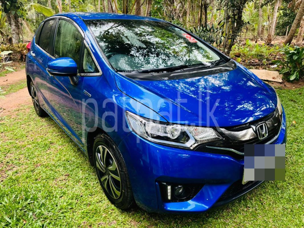 Advertisement image 4