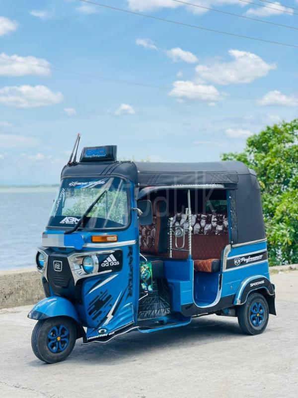 Bajaj 4 stroke 2014 - Used Three wheeler sale in Sri Lanka - patpat.lk
