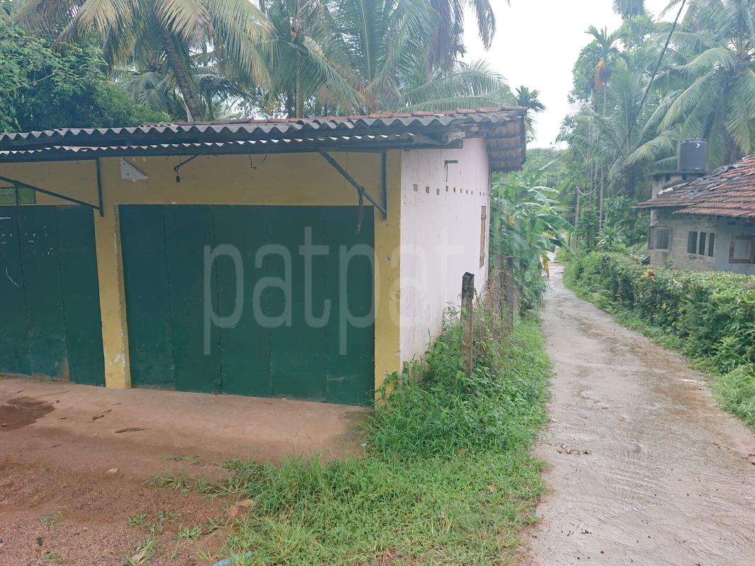 Commercial Land for Sale in Weerawila ads-image-1