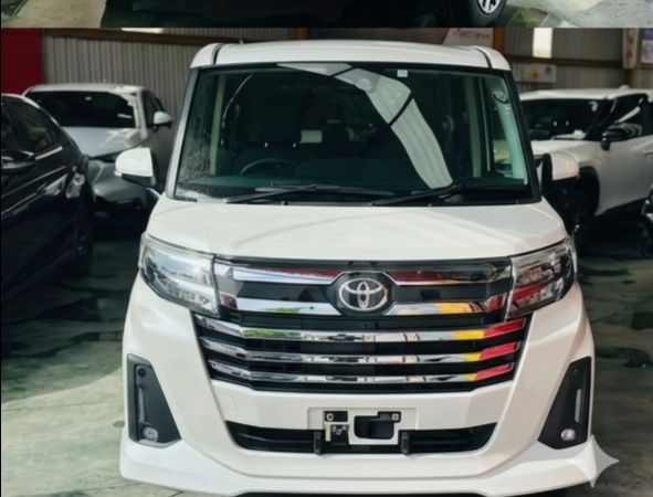 Toyota Roomy 2023 - Reconditioned Van sale in Sri Lanka - patpat.lk